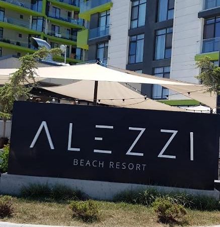 Relax Alezzi Beach Resort Năvodari Exterior foto